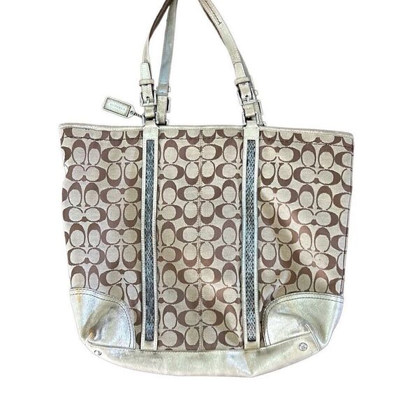 Coach signature tote well loved but still has a lot of life. - Picture 2 of 3